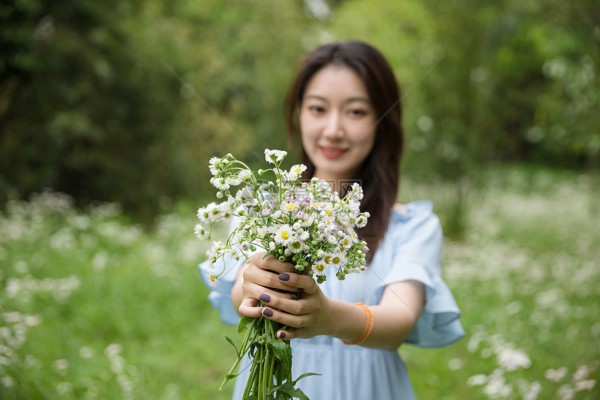 鲜花生米：揭秘其独特养生之道与神奇作用